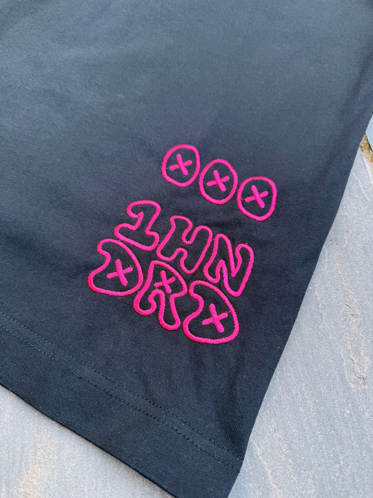 ------- 1HNDRD® PIECES ------ BINXY [NEON PINK]