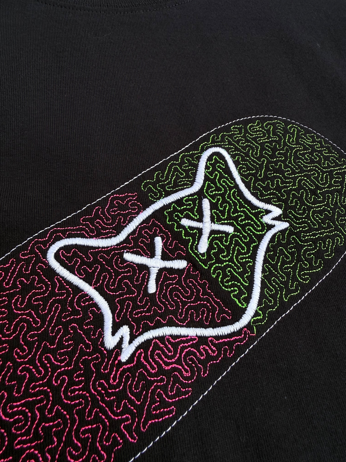 ------- 1HNDRD® PIECES ------ PILL MAZE