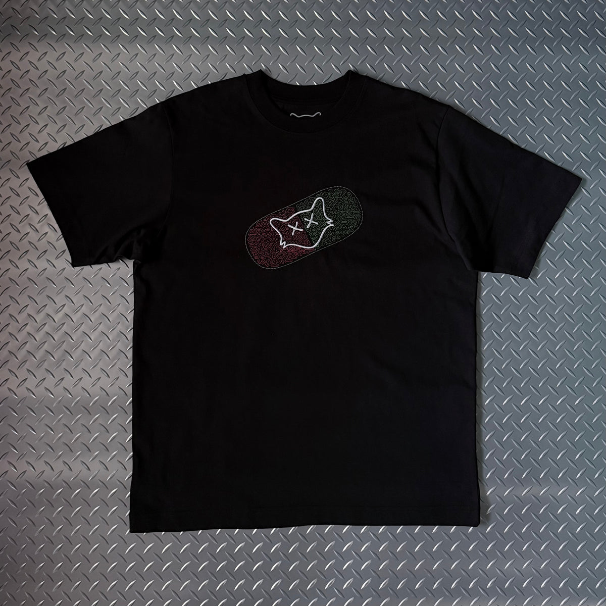 ------- 1HNDRD® PIECES ------ PILL MAZE