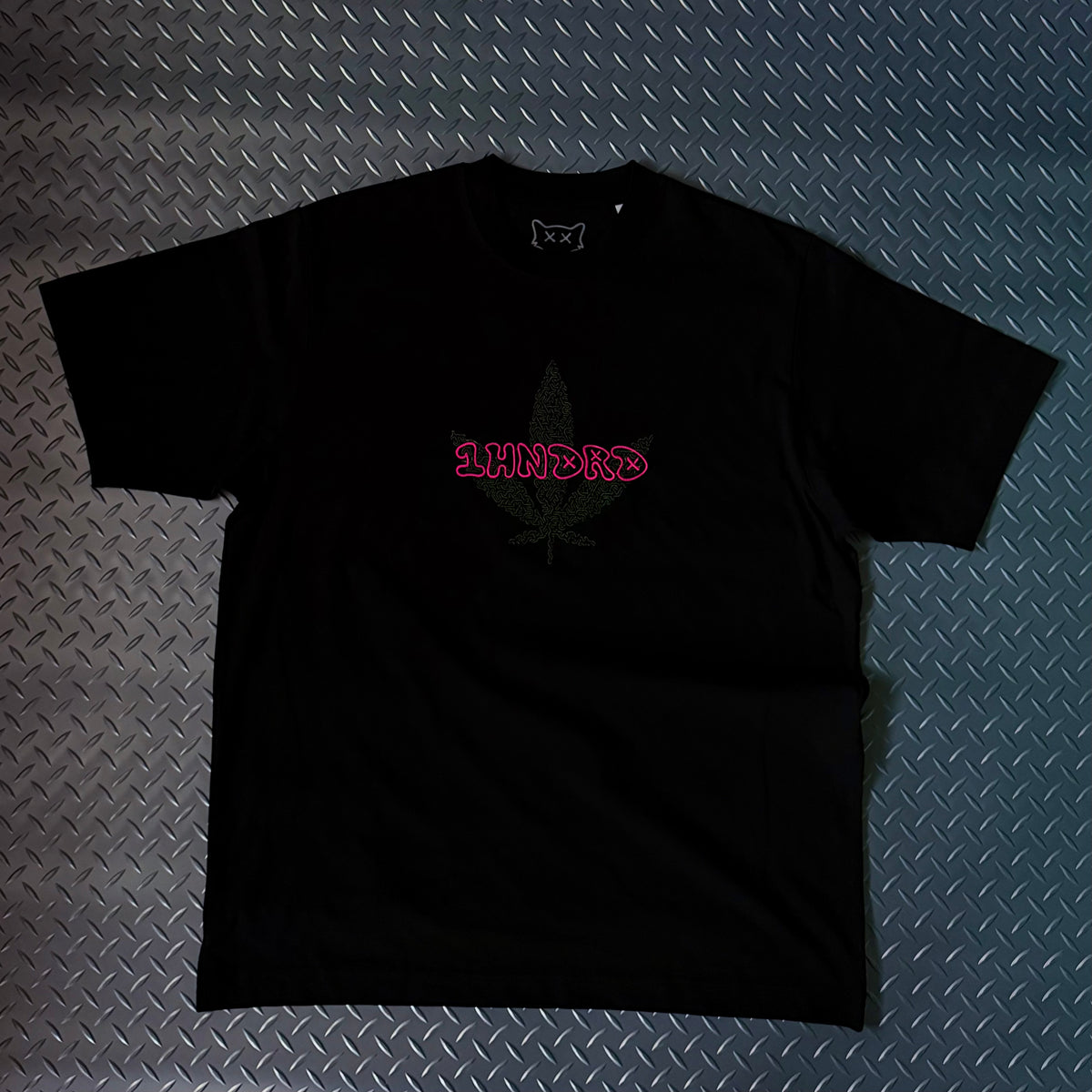------- 1HNDRD® PIECES ------ JUST MAZE LEAF