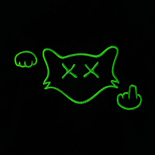 BINXY FLIPS THE BIRD TEE