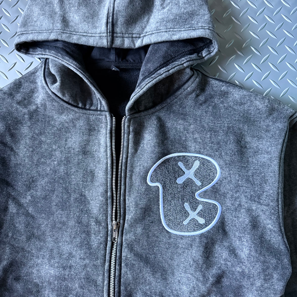 ACID WASH GREY (B)INXY ZOODIE
