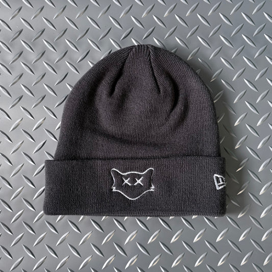 CHARCOAL / NEW ERA BEANIE